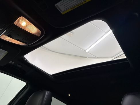 Used 2020 Jeep Grand Cherokee Altitude image 28