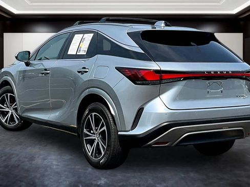 Used 2023 Lexus RX 350 Premium w/ Accessory Package AWD/4WD image 4