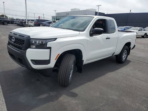 New 2026 Nissan Frontier S w/ Tow Package AWD/4WD image 3