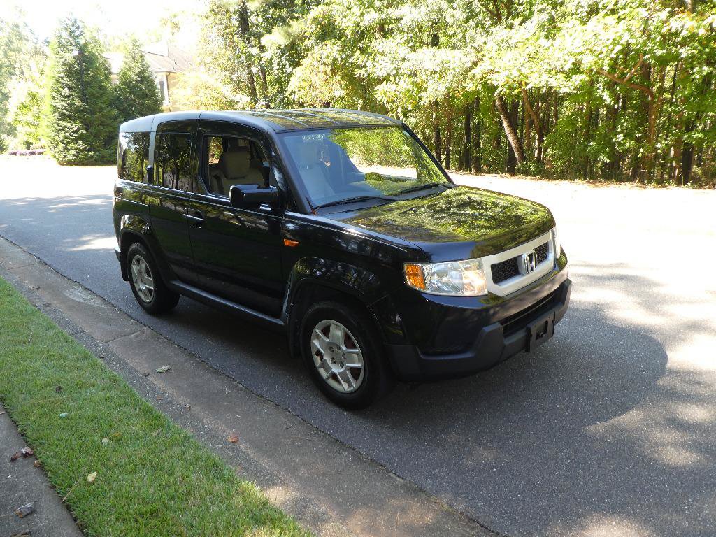 Used 2011 Honda Element LX image 26