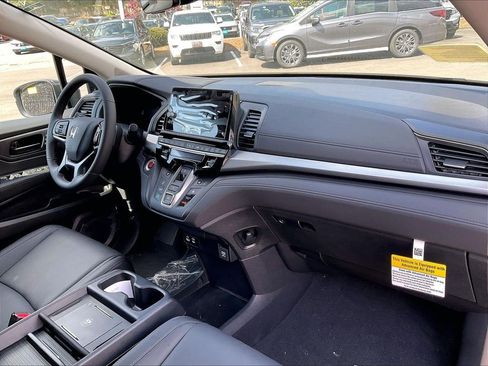 New 2026 Honda Odyssey EX-L image 10