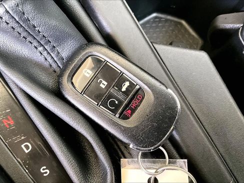 Used 2025 Honda Accord SE image 15