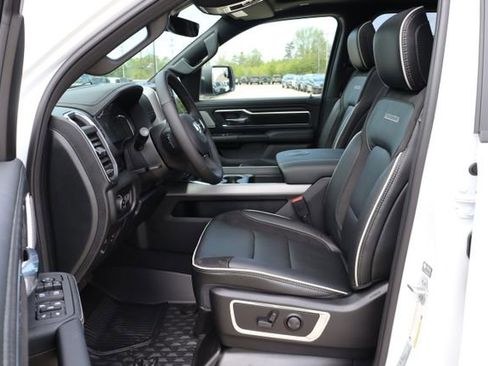 New 2026 RAM 1500 Laramie w/ Night Edition AWD/4WD image 17