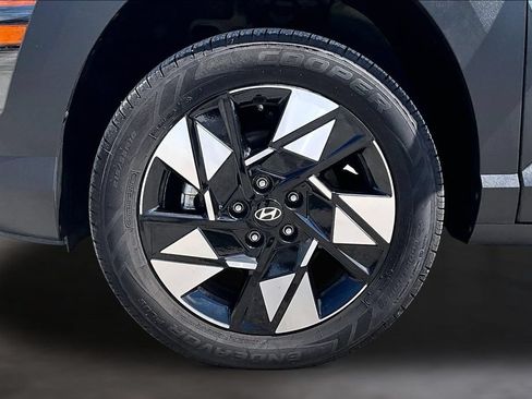 Used 2024 Hyundai Kona SEL AWD/4WD image 31