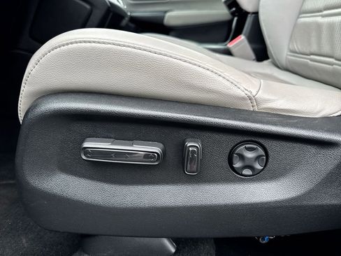 Used 2022 Honda CR-V EX-L image 12