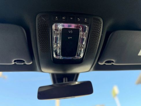 Used 2023 Mercedes-Benz GLA 250 4MATIC image 38