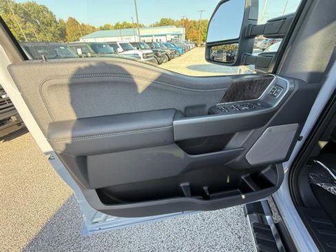 New 2026 Ford F250 Lariat AWD/4WD image 10