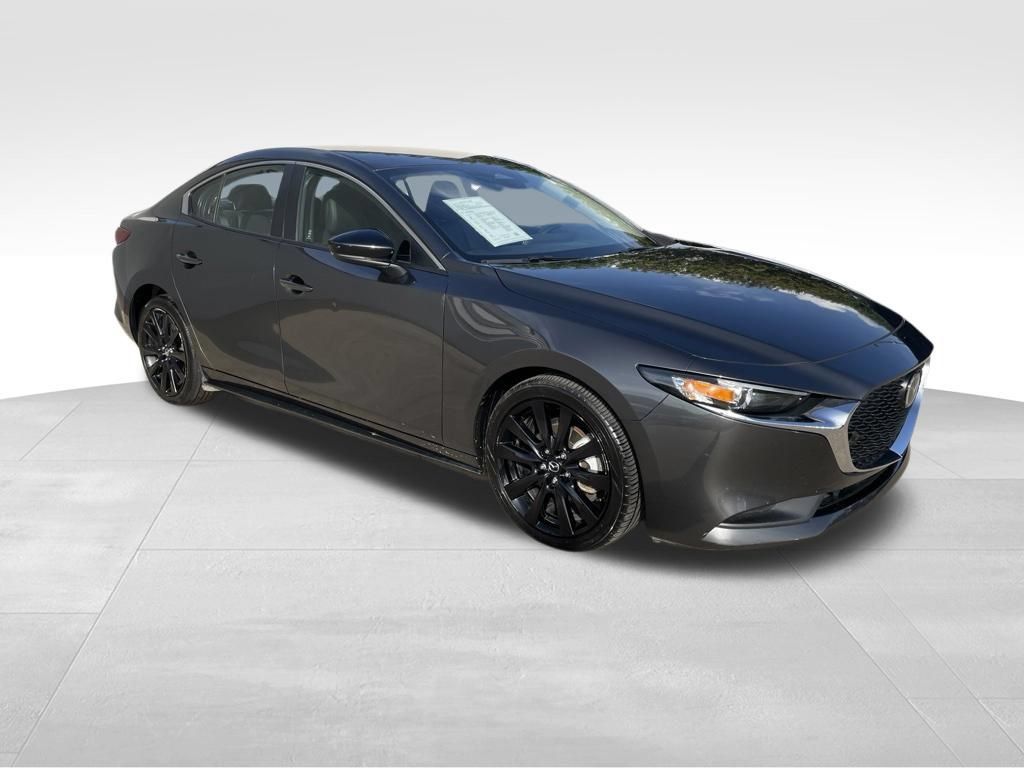Used 2024 MAZDA MAZDA3 s FWD image 3
