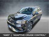 Used 2024 Volkswagen Taos SE w/ Panoramic Sunroof Package image 2