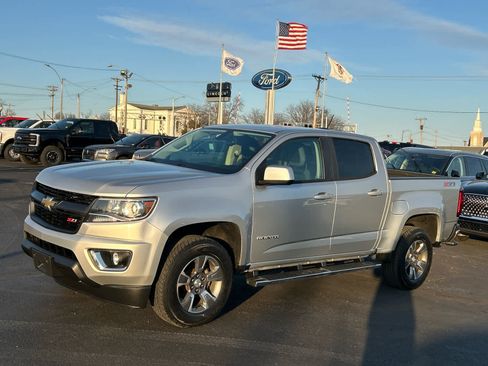 Used 2017 Chevrolet Colorado Z71 image 2