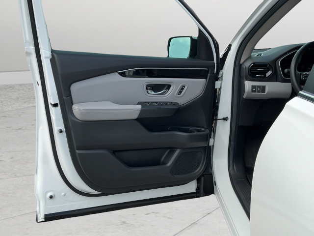 Used 2025 Honda Pilot EX-L image 19