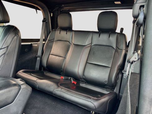 Used 2021 Jeep Wrangler Sport AWD/4WD image 22