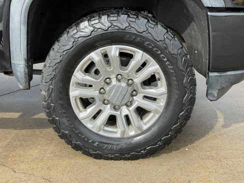 Used 2021 GMC Sierra 2500 Denali w/ Denali Ultimate Package AWD/4WD image 62