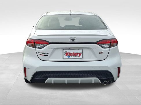 Used 2021 Toyota Corolla SE image 5