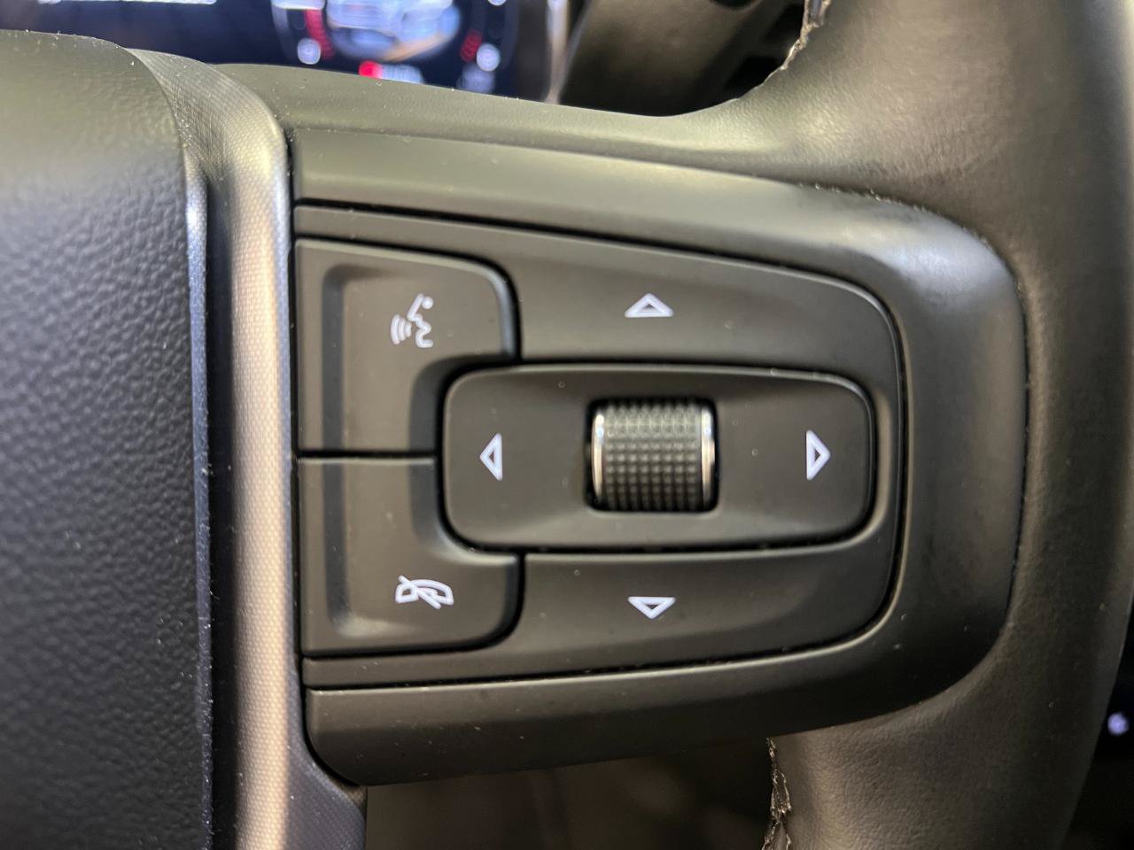 Used 2026 GMC Sierra 1500 SLT RWD image 45
