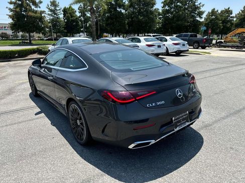Used 2024 Mercedes-Benz CLE 300 4MATIC Coupe image 4