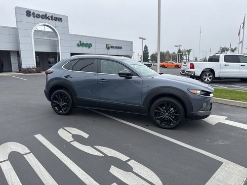 Used 2024 MAZDA CX-30 AWD 2.5 S w/ Preferred Package image 3