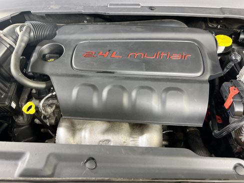 Used 2022 Jeep Compass High Altitude AWD/4WD image 29