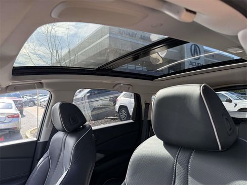 Certified 2025 Acura RDX SH-AWD w/ Advance Package image 23
