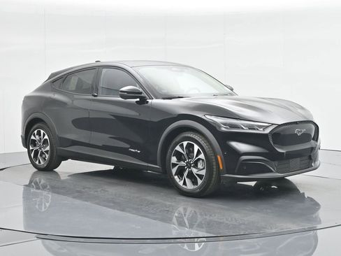 Used 2024 Ford Mustang Mach-E Select image 58