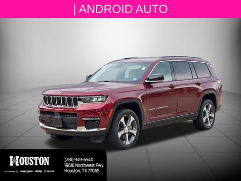 Used 2025 Jeep Grand Cherokee L Limited RWD image 9