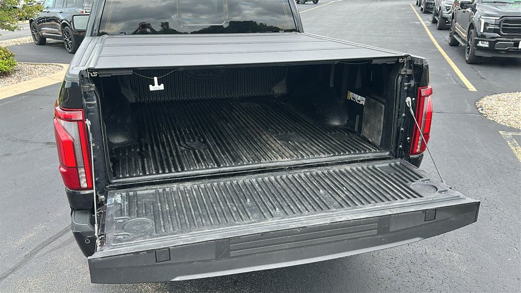 Used 2024 Ford F150 Lariat w/ Equipment Group 502A High AWD/4WD image 8
