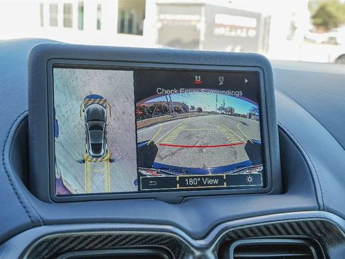 Used 2023 Aston Martin V8 Vantage Coupe image 27