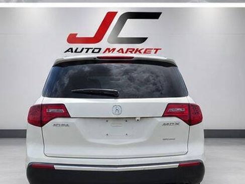 Used 2011 Acura MDX w/ Technology & Entertainment AWD/4WD image 5