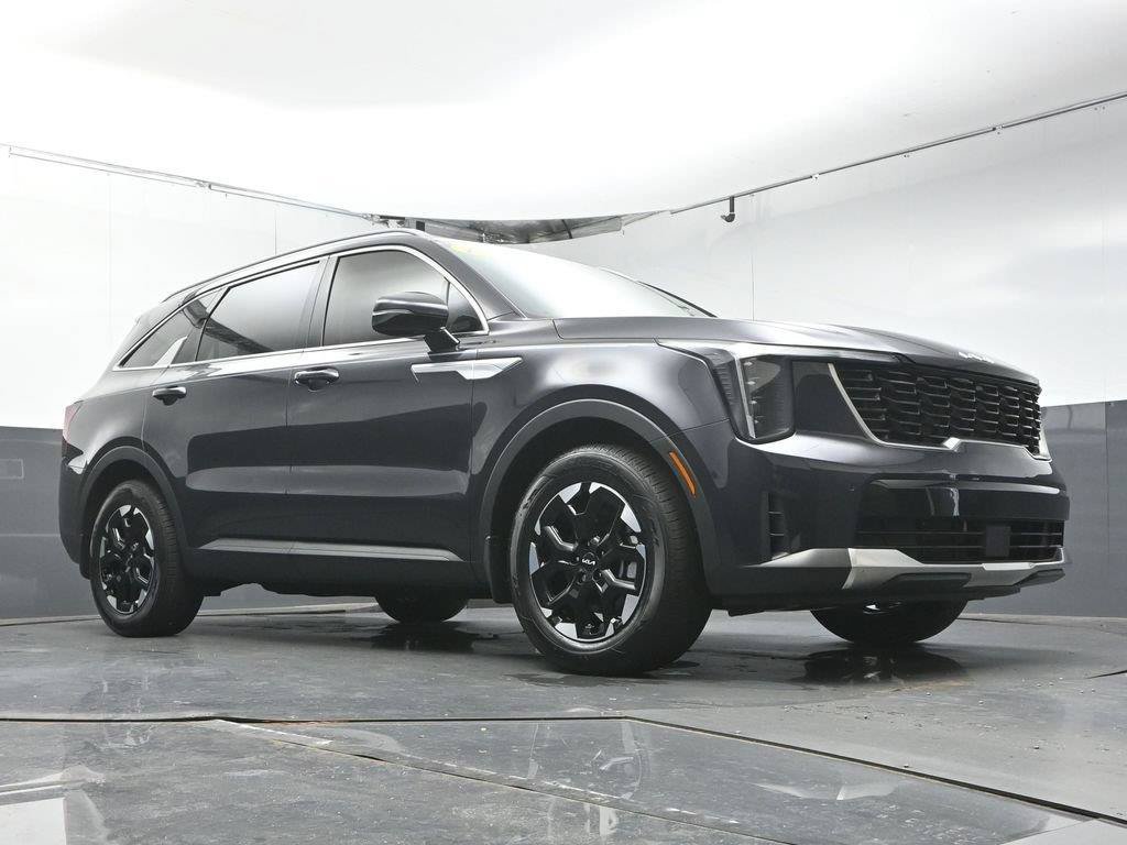 Used 2025 Kia Sorento S FWD image 38