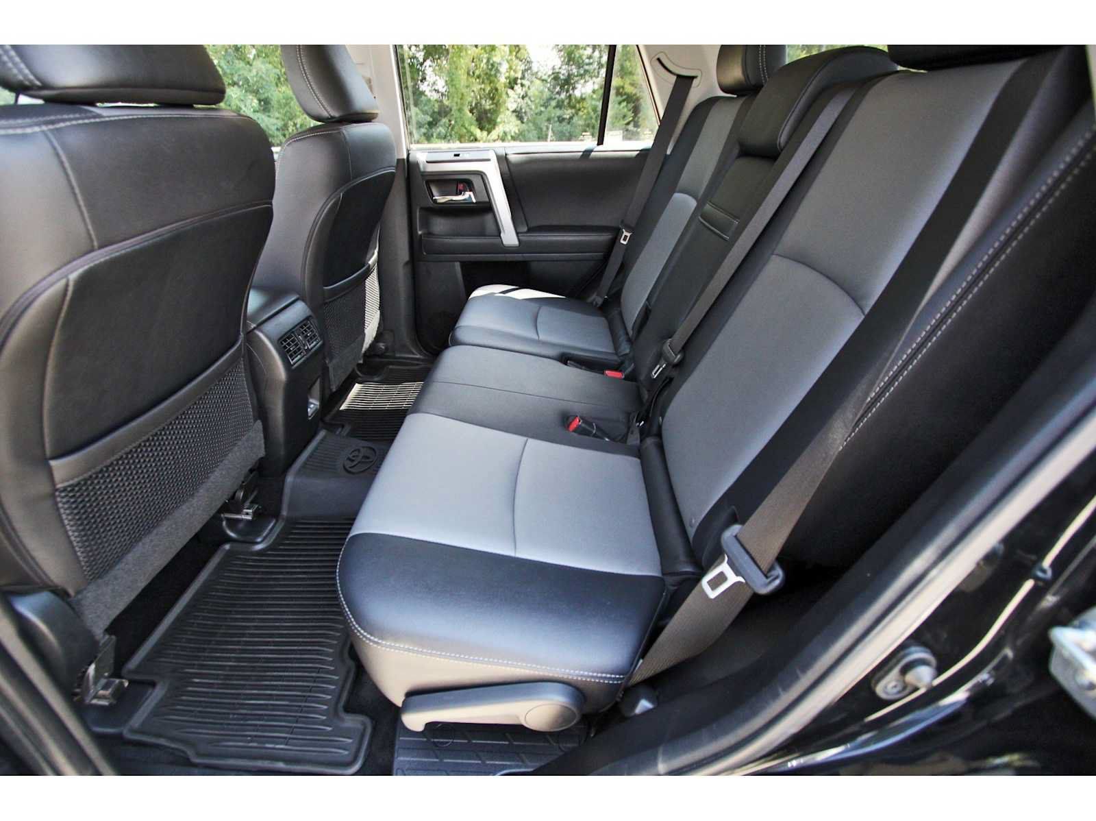 Used 2023 Toyota 4Runner SR5 Premium w/ Moonroof Package RWD image 12