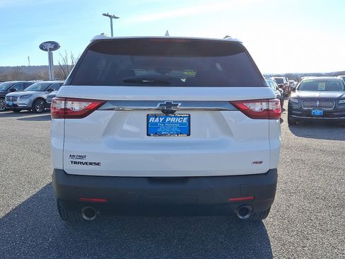 Used 2021 Chevrolet Traverse RS image 5