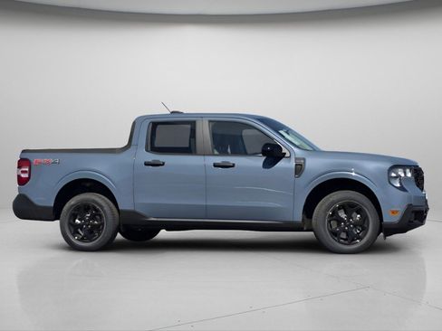New 2025 Ford Maverick XLT w/ XLT Luxury Package image 24