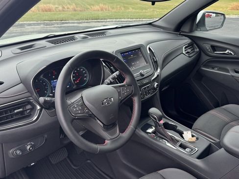 Used 2024 Chevrolet Equinox RS image 13