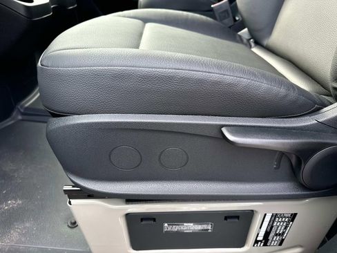 New 2025 Mercedes-Benz Sprinter 2500 image 17