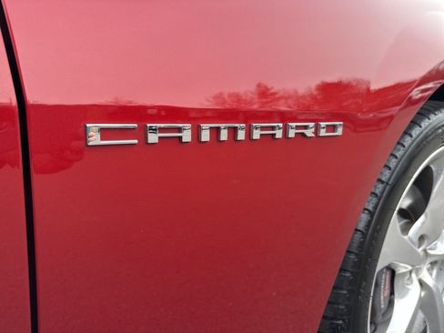Used 2015 Chevrolet Camaro SS w/ RS Package image 9