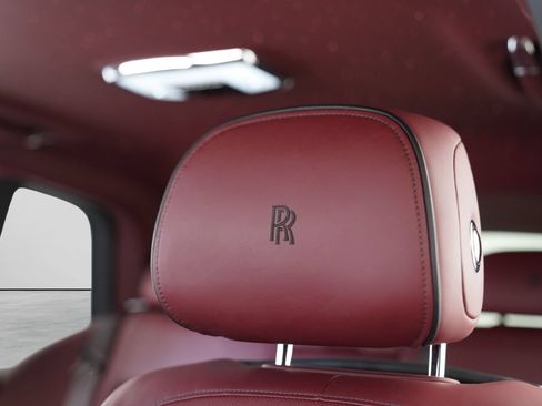 Certified 2020 Rolls-Royce Cullinan AWD/4WD image 13
