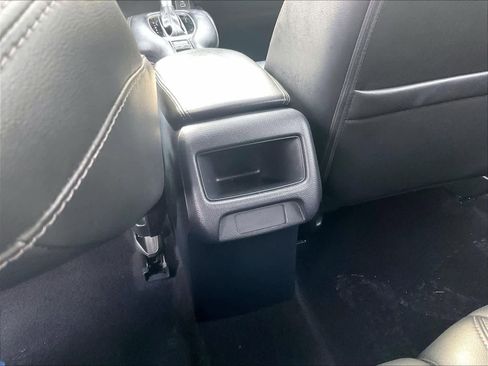 Used 2024 Honda HR-V EX-L image 28