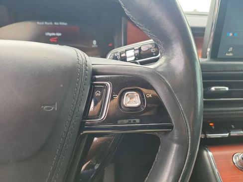 Used 2021 Lincoln Aviator Reserve w/ Equipment Group 210A AWD/4WD image 27