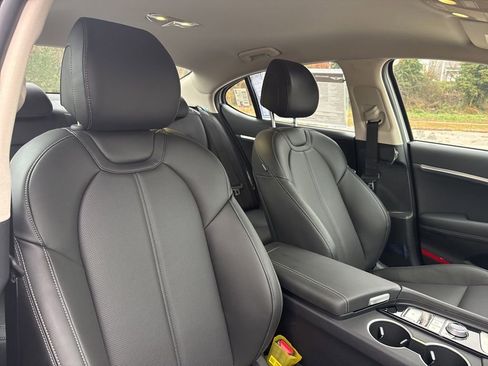 New 2026 Genesis G70 2.5T image 34