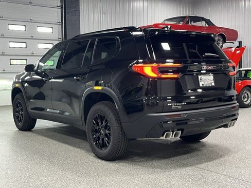 New 2026 GMC Acadia AT4 w/ Luxury Package AWD/4WD image 3