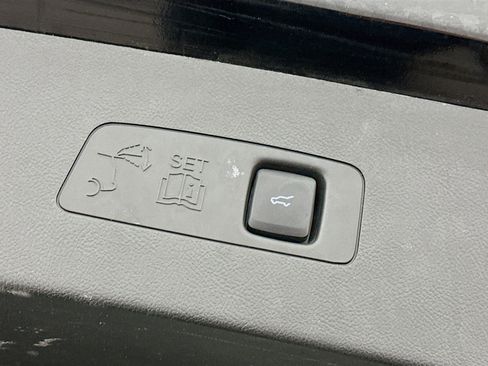 Used 2024 Lincoln Corsair Reserve w/ Equipment Group 201A image 31