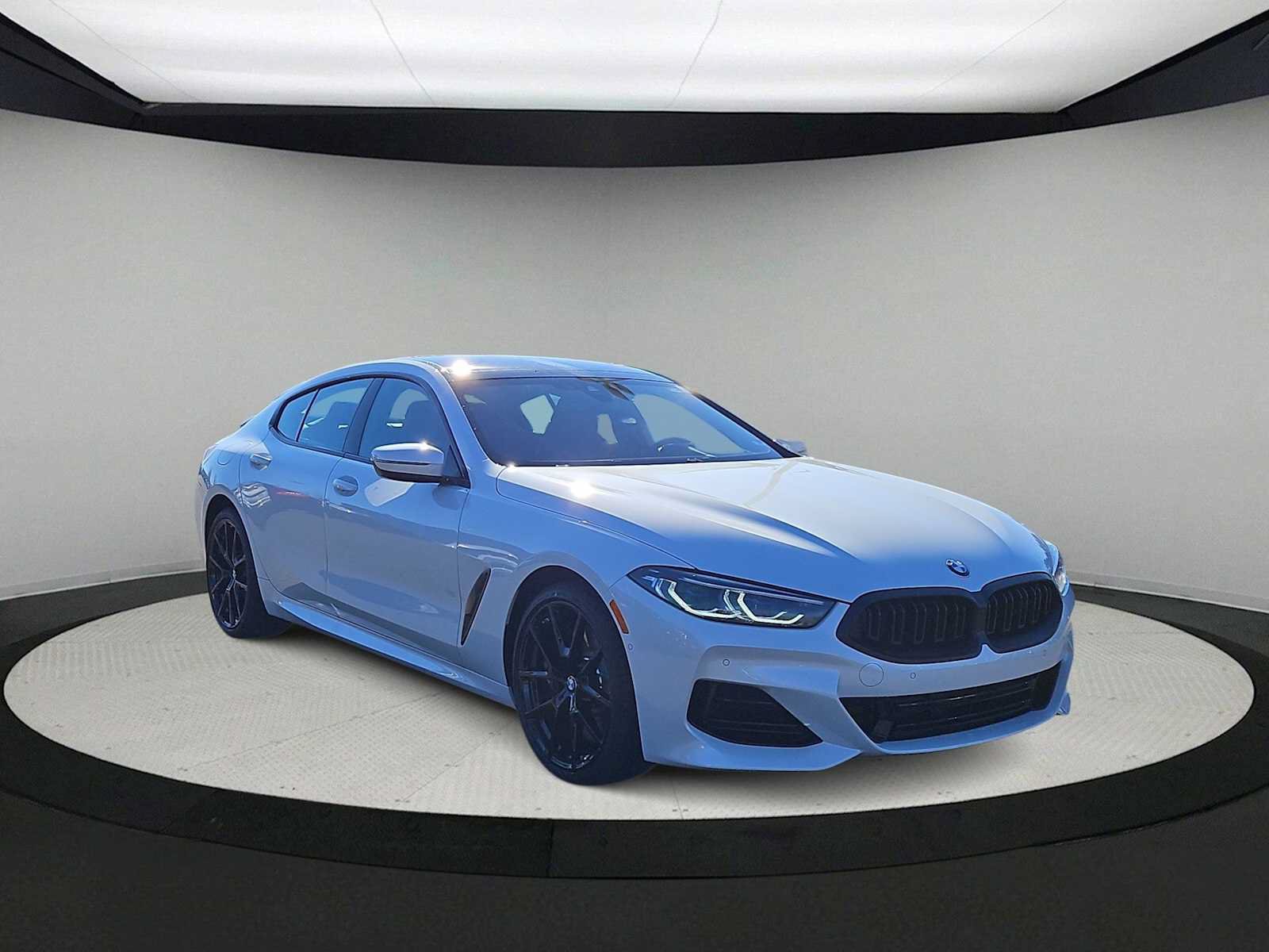 Used 2026 BMW 840i xDrive AWD/4WD image 2