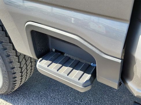 New 2025 Ford F250 Lariat w/ Lariat Ultimate Package image 11