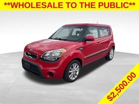 Used 2013 Kia Soul image 2