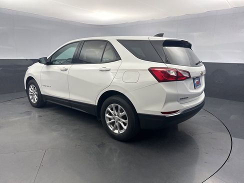 Used 2018 Chevrolet Equinox LS image 5