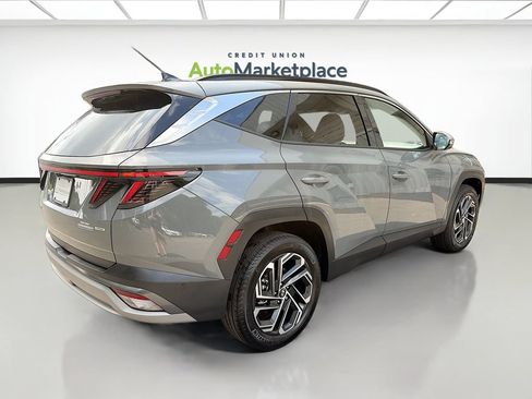 Used 2025 Hyundai Tucson Limited AWD/4WD image 7