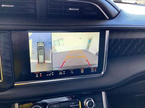 Used 2023 GMC Yukon XL Denali w/ Denali Reserve Package image 23