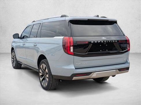 New 2025 Ford Expedition Max Platinum w/ Driver's Package image 9