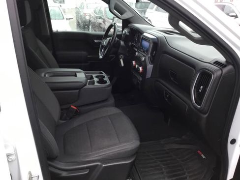 Used 2019 GMC Sierra 1500 SLE image 9