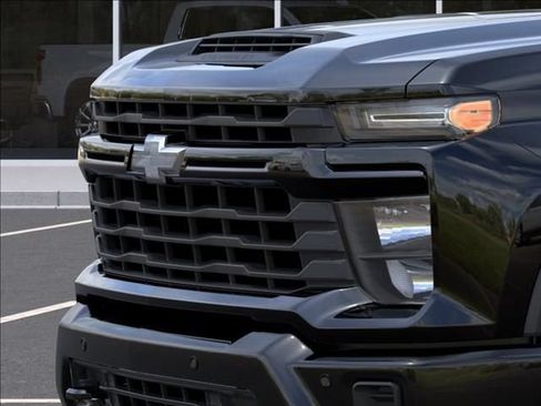 New 2026 Chevrolet Silverado 2500 Custom w/ Custom Value Package AWD/4WD image 14